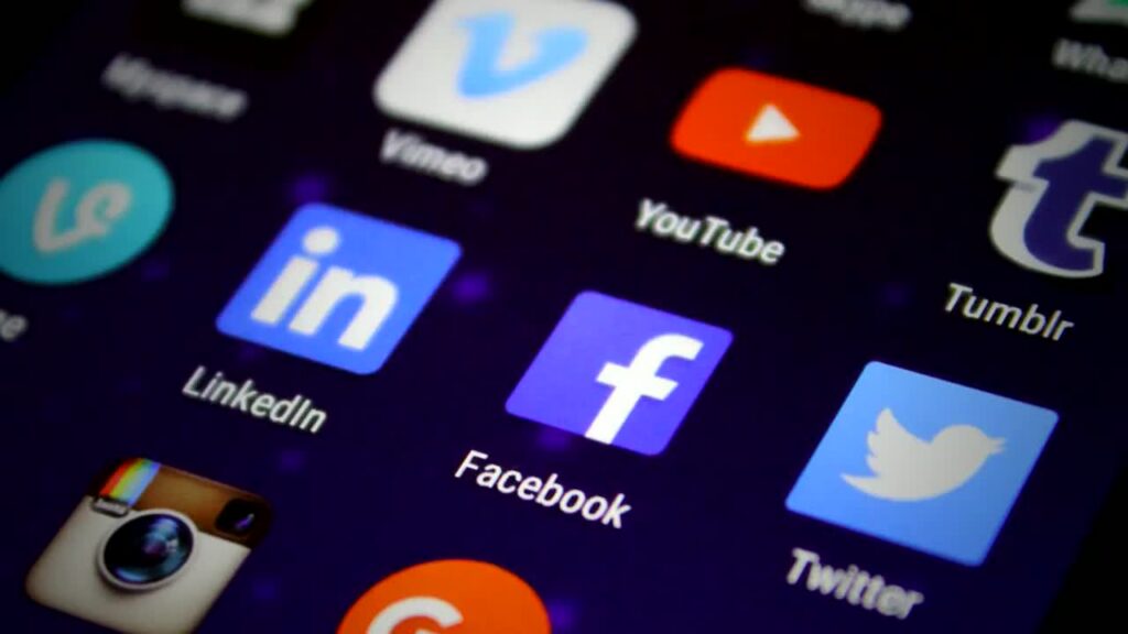 Best AI Tools for Content Creators featured visual